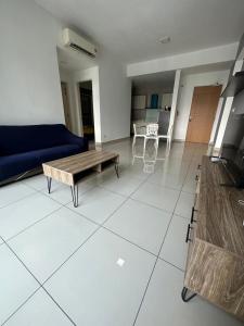 Conezion, pool view high floor, beside ioi city mall, opposite hospital serdang, beside Uniteen and UPM, Putrajaya