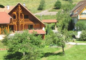 Maisons de vacances Les Gites La Cerisaie : photos des chambres