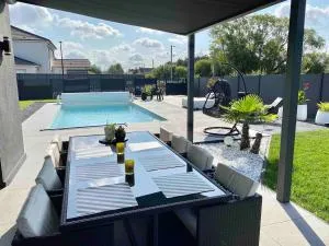 L'escapade Lorraine - Villa and private pool - 岩尼维利
