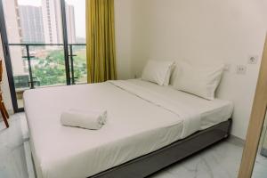 Well Furnished and Comfy Studio Sky House BSD Apartment By Travelio