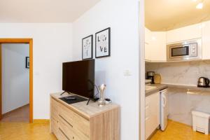 Senad - Apartment MALI - MPolo