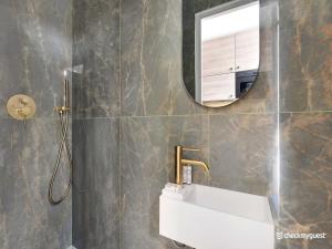 Air-conditioned studio near Arc Triomphe - 4-Sterne-Hotels in Paris