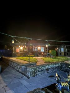 Cosy Countryside Log Cabin