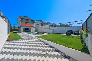 Villa Sea Side 1 - Karagedik