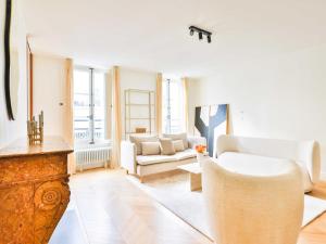 Beautiful modern apartment 3 BDR 6P C ur de Paris