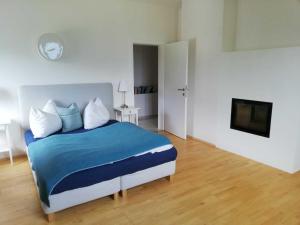 Helle Wohnung mit traumhaftem Bergblick