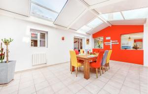 Lovely Home In Meschers-Sur-Gironde