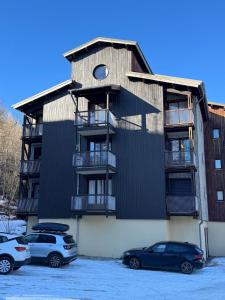 Studio-cabine au calme à Allos Ski à pied, nature & repos