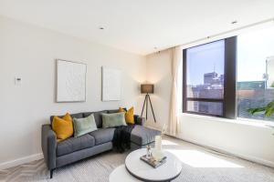 Foreshore Place Luxury Apartment