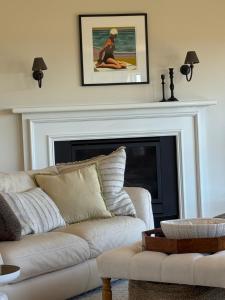 Point Roadknight with ocean and tree views Anglesea