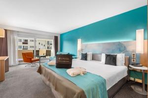 Comfort Room with 1 Double Bed and 1 Sofa Bed with Balcony room in Le Bristol Leukerbad