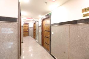 Hotel Kabir Palace Karol Bagh