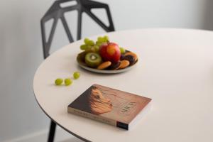 Apartment Alice in Wonderland, by Cazul Málaga