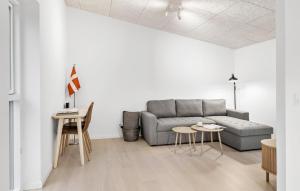 2 Bedroom Pet Friendly Home In Vemb