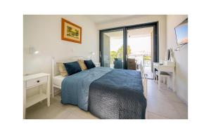 4 Bedroom Stunning Home In Murter