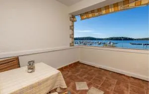 Awesome Apartment In Palit With Wifi - Palit