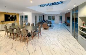 Maisons de vacances Pet Friendly Home In Gouvieux : photos des chambres