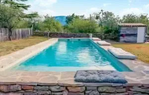 3 Bedroom Pet Friendly Home In Le Rouet - Cazilhac