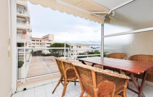 Cozy Apartment In Vallauris With Wifi