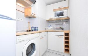 Cozy Apartment In Vallauris With Wifi