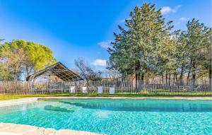 Maisons de vacances Cozy Home In Le Rouet With Wifi : photos des chambres