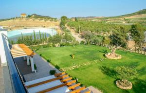 Stunning Apartment In Mazzarino