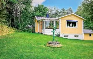 2 Bedroom Awesome Home In Sävsjö - 赛夫舍