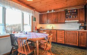 Lovely Home In Fengersfors With Wifi