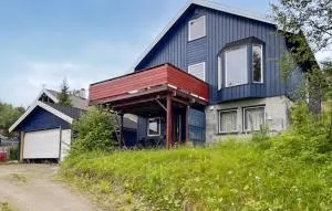 3 Bedroom Beautiful Apartment In Røros - Os