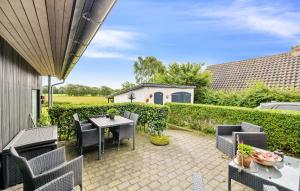 5 Bedroom Gorgeous Home In Farsø