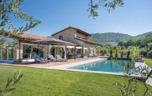 Cozy Home In Cortoreggio- Ar With Sauna - Badia