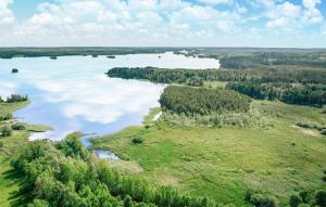 3 Bedroom Amazing Home In Gullspång