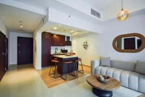 Luxury Escapes - Modern 3BR Apt Stylish, Spacious and Comfortable