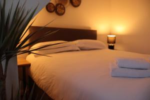 Silver City Apartments, Historic Apartment