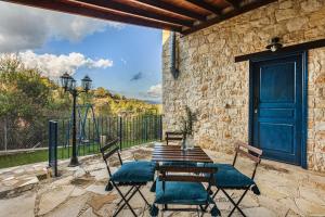 Oinoessa Traditional Boutique Guest Houses