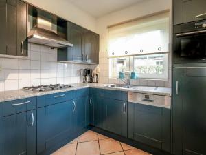 Luxurious coastal villa near forest