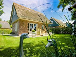 Luxurious coastal villa near forest