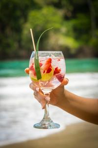 Bungalows Beachfront Hotel