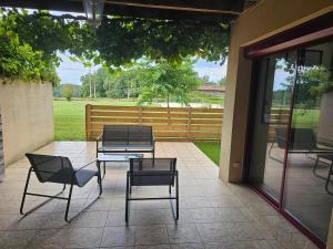 Appartements Gite du Noyer Pardaillan : photos des chambres