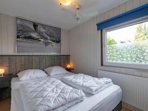 Holiday home with outdoor lounging