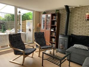 Holiday home with outdoor lounging