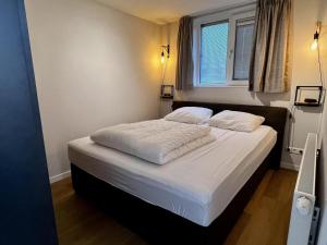 Modern & cozy holiday home near beach