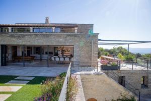 Villas 8-bedroom luxury villa with pool : photos des chambres