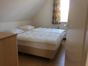 Bungalow for 6 people near beach