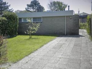 Detached holiday home for four guests