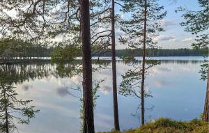 4 Bedroom Nice Home In Tived