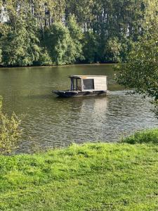 Bateaux Patouillet bateau naviguant : photos des chambres