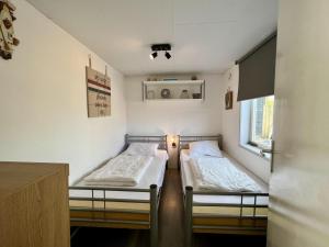 Nice bungalow with cosy terrace