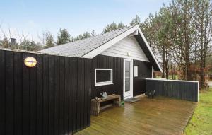 Gorgeous Home In Oksbøl With Sauna