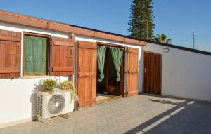1 Bedroom Nice Apartment In Scoglitti
